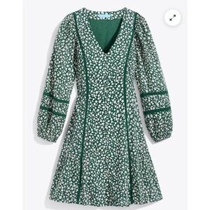 Draper James Green and White Long Sleeve Floral Fit-and-Flare Dress